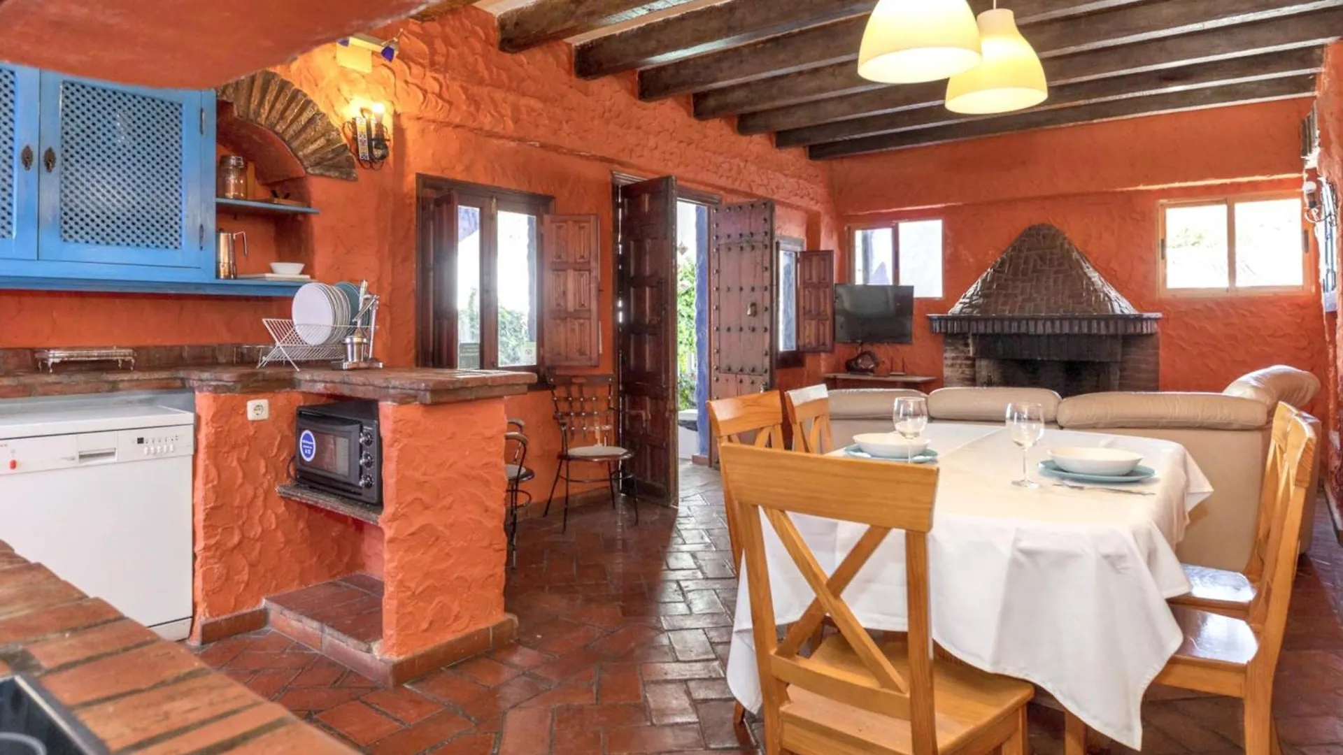 Spacious Villa In Benaocaz With Mountain And Pool Views